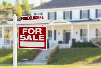 can i buy foreclosure house